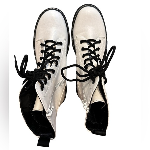 Sincerely Jules White Harley combat boots 
size 8.5 - Picture 3 of 9